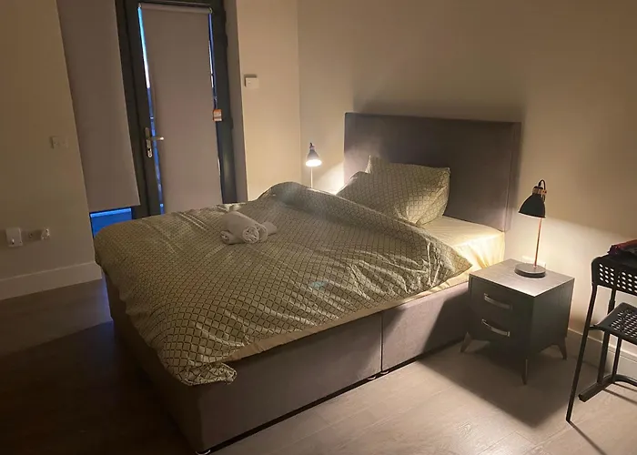 A Private Room,a Private Bathroom