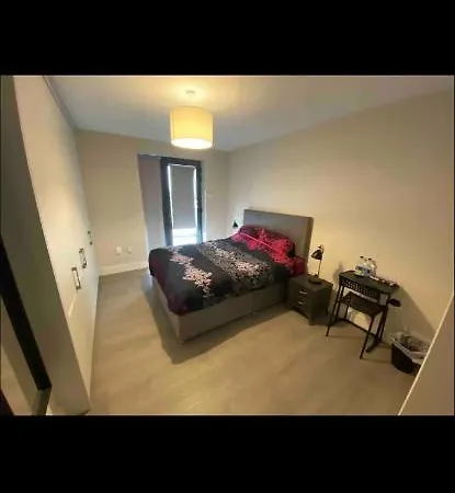 A Private Room,a Private Bathroom بيت ضيافة دبلن