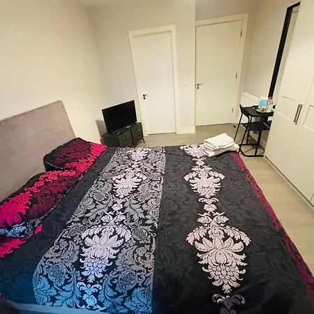 بيت ضيافة A Private Room,a Private Bathroom *