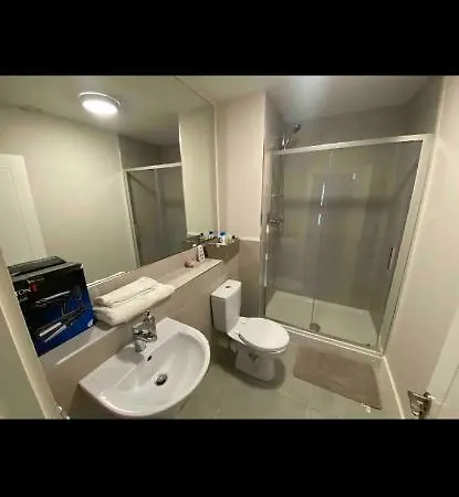 A Private Room,a Private Bathroom 게스트하우스 *