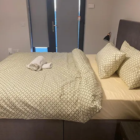 A Private Room,a Private Bathroom 더블린